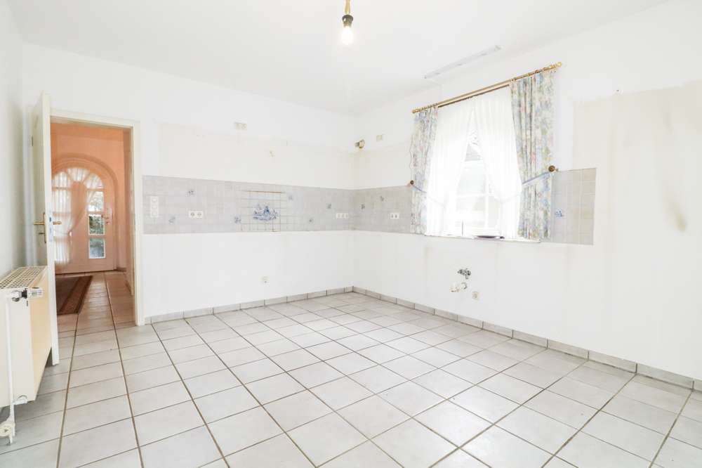 Immobilie in Hatten - Ihr Traumhaus in Sandkrug – hell, ruhig und mit Gartenidylle! - Bild 4