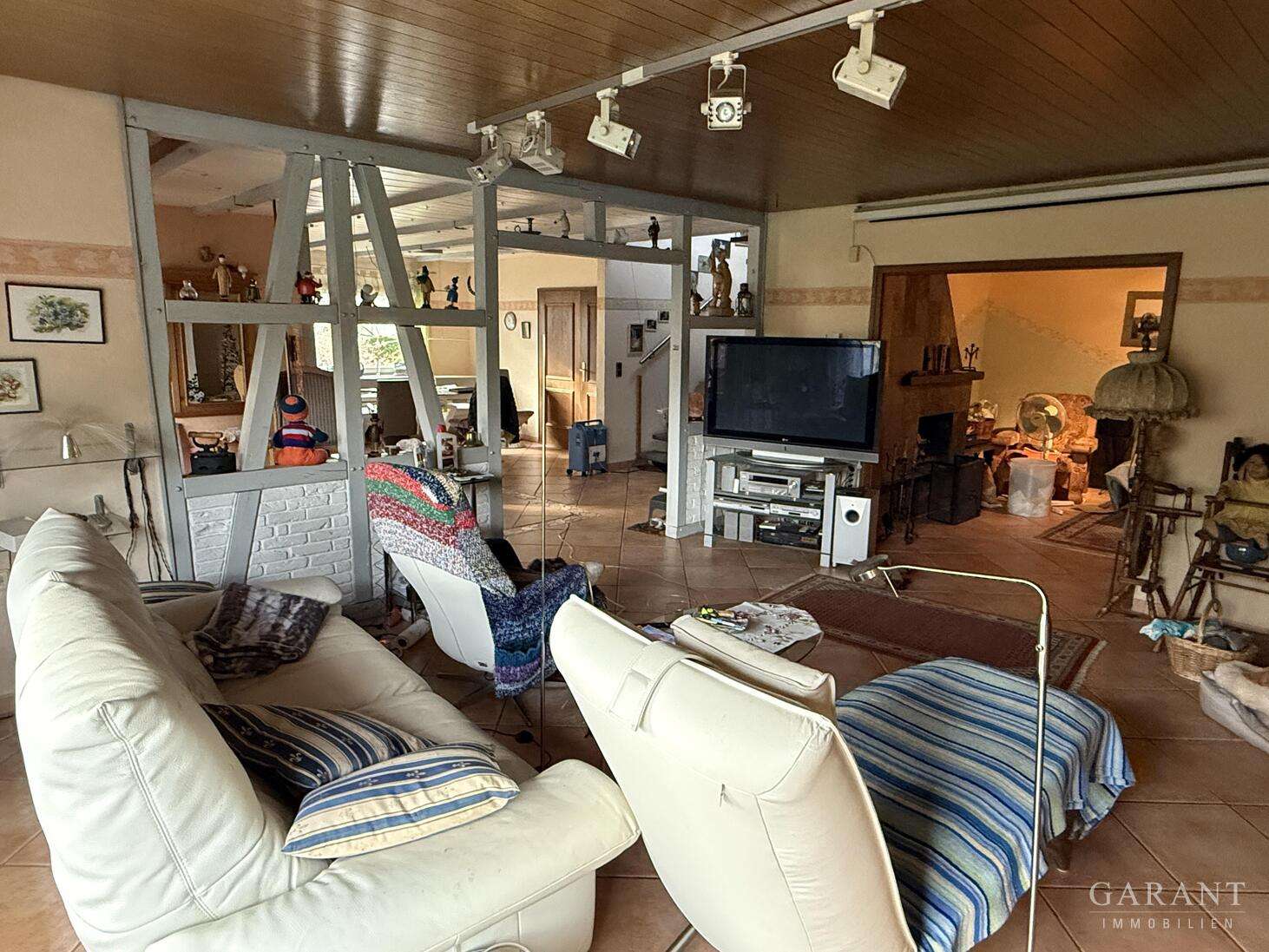 Immobilie in Steinheim an der Murr - Freistehendes Einfamilienhaus mit Einliegerwohnung - Bild 1