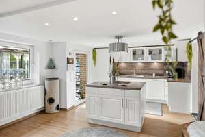 Umfangreich modernisiertes Einfamilienhaus in idyllischer Lage! – Die vollständige Adresse der Immobilie erhältst du vom Anbieter., 26624 Südbrookmerland – Vorschaubild 7