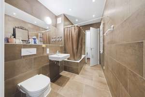 Modern & Bezugsfrei! 2-Zimmer Wohnung mit Balkon, Lift und Einbauküche in Wilmersdorf – Die vollständige Adresse der Immobilie erhältst du vom Anbieter., 14199 Schmargendorf, Berlin – Vorschaubild 8