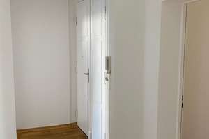 Helle und Offene 2,5-Zimmer-Wohnung mit Balkon und EBK in Mitte ab Juni zu vermieten – Chausseestraße 92, 10115 Mitte (Ortsteil), Berlin – Vorschaubild 9