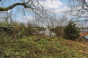 Kernsanierung oder Neubau! Älteres Häuschen mit großem Garten in naturnaher Lage und tollem Ausblick – Kelheim (Kreis) – Vorschaubild 3