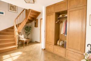 Großzügiges Familiendomizil mit traumhaftem Garten in Wiesbaden-Freudenberg – Lilienweg 45, 65201 Dotzheim, Wiesbaden – Vorschaubild 11