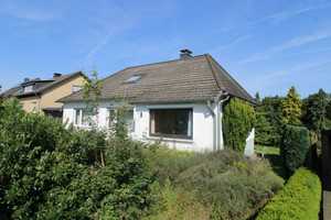 Günstiges Einfamilienhaus mit großem Garten in Bad Pyrmont Hagen – Hameln-Pyrmont (Kreis) – Vorschaubild 2