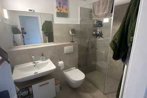 Bildschöne Zwei-Zimmer-Wohnung in bester Lage – Roßstraße 110, 40476 Düsseldorf – Vorschaubild 6