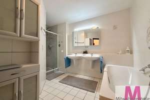 MÖBLIERT! Modern möblierte 3 Zimmer Wohnung mit hellem Wohnzimmer und großzügigem Balkon – Die vollständige Adresse der Immobilie erhältst du vom Anbieter., 90425 Thon, Nürnberg – Vorschaubild 5