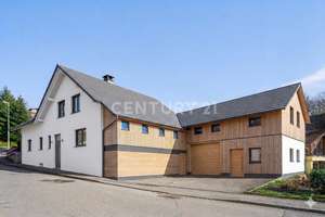 Einladendes Einfamilienhaus in Wehr –  2xEBK, 2 Bäder, Balkon und familienfreundlicher Garten – Die vollständige Adresse der Immobilie erhältst du vom Anbieter., 79664 Wehr – Vorschaubild 2