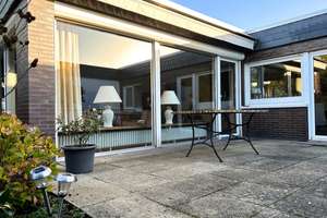 Flachdach-Bungalow mit Garten und Garage in Topwohnlage – Familiengerecht, gepflegt, ausbaufähig – Die vollständige Adresse der Immobilie erhältst du vom Anbieter., 63128 Dietzenbach – Vorschaubild 2