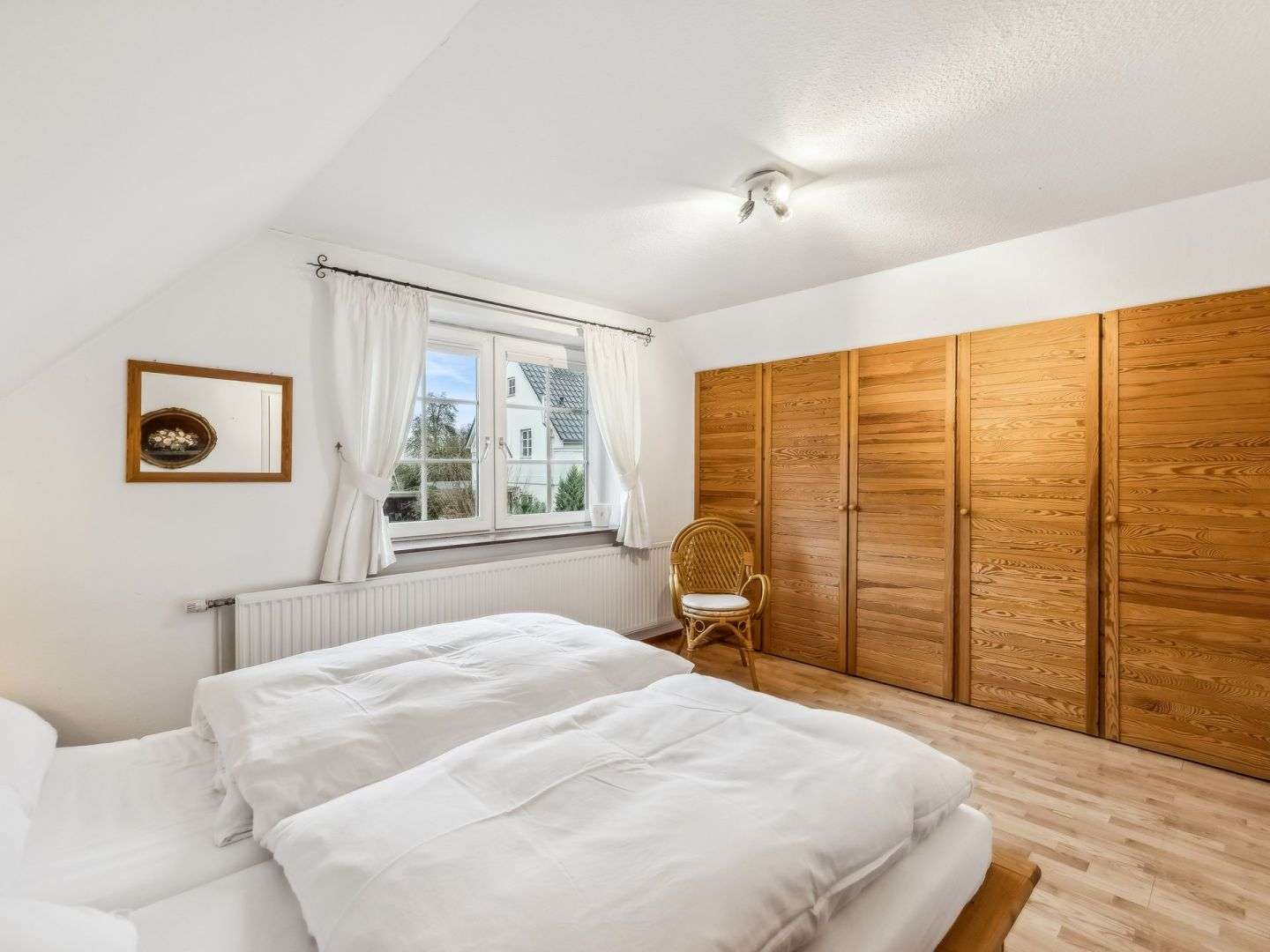 Immobilie in Loose - Gepflegtes Einfamilienhaus mit Wintergarten und pflegeleichtem Grundstück in ruhiger Lage in Loose - Bild 2