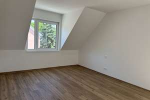Exklusive 3-Raumwohnung zur sofortigen Eigennutzung oder Kapitalanlage mit Tiefgaragenstellplatz! – Die vollständige Adresse der Immobilie erhältst du vom Anbieter., 1445 Radebeul – Vorschaubild 22