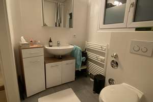 Wohnen mit Charakter: 2-Zimmer-Dachgeschosswohnung in Nürnberg – Leubelfingstr. 111, 90431 Gaismannshof, Nürnberg – Vorschaubild 3