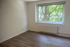 Sanierte 3 Zimmer-Eigentumswohnung mit sonnigem Balkon in bevorzugter Lage – Die vollständige Adresse der Immobilie erhältst du vom Anbieter., 22523 Eidelstedt, Hamburg – Vorschaubild 10