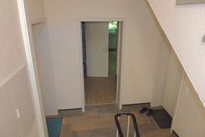 **WUPPERTAL-ZOOVIERTEL** APPARTEMENT 2 ZIMMER, KÜCHE, DIELE, BAD IM 2. OG. ZUM SELBST TAPEZIEREN – Tiergartenstraße 261, 42117 Elberfeld West, Wuppertal – Vorschaubild 3
