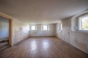 Bauernhaus mit Stallgebäude in Weixdorf: wer schleift diesen Rohdiamanten im Dresdner Norden? – Die vollständige Adresse der Immobilie erhältst du vom Anbieter., 1108 Weixdorf, Dresden – Vorschaubild 8