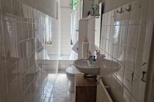 schöne 4-Zimmer-Wohnung mit Balkon – Gropiusstraße 6, 13357 Gesundbrunnen, Berlin – Vorschaubild 2