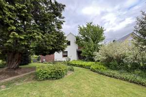 Einfamilienhaus mit 8 Zimmern und Garage in Minden – Die vollständige Adresse der Immobilie erhältst du vom Anbieter., 32427 Königstor, Minden – Vorschaubild 2