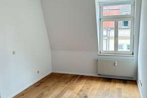 3-Zimmer-Wohnung in historischen Gebäude mit Balkon am Schillerplatz in Dresden – Hüblerstr. 2 – Hüblerstr. 2, 1309 Blasewitz (Stadtteil), Dresden – Vorschaubild 8