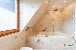 Mediterranes Wohnambiente trifft Architektur – Familienhaus mit exklusiver Pool-Lounge im Würmtal – Die vollständige Adresse der Immobilie erhältst du vom Anbieter., 82166 Gräfelfing – Vorschaubild 16
