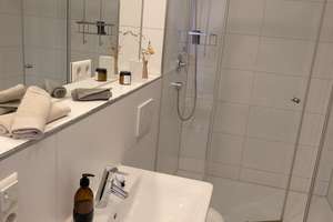 schöne große Maisonette Wohnung in Stuttgart – Die vollständige Adresse der Immobilie erhältst du vom Anbieter., 70329 Obertürkheim (Ortsteil), Stuttgart – Vorschaubild 18