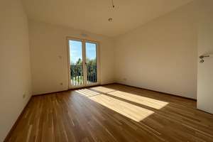 Wunderschöne 3 Zi-Whg München / Gräfelfing, Blick ins Grüne,  Küche (Miele) – Maria-Arndts-Str. 27, 81249 Aubing-Süd, München – Vorschaubild 8