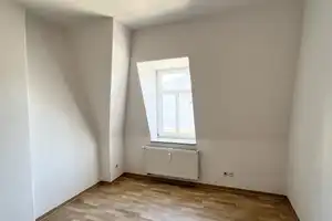 Schöne 3-Raum-Wohnung im ruhigen Dresden-Löbtau! – Hermsdorfer Str. 7, 1159 Dresden – Vorschaubild 3