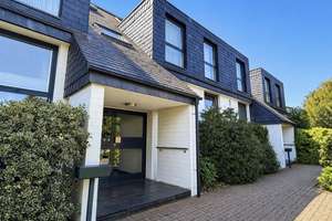 Wohnen direkt am Rhein! Exklusive Maisonette in Düsseldorf-Wittlaer – Die vollständige Adresse der Immobilie erhältst du vom Anbieter., 40489 Wittlaer, Düsseldorf – Vorschaubild 2
