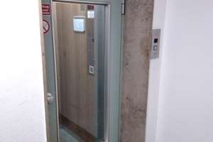 Pempelfort - Zentral und ruhig, sonniger Südbalkon, abgetrennte kleine Küche - € 670 warm ab 1. Juli – Pfalzstraße 19, 40477 Pempelfort, Düsseldorf – Vorschaubild 2