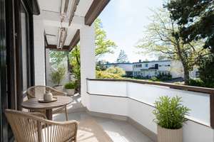 Ihr Platz am Meer: Großzügige  2,5-Zimmer-Wohnung mit zwei TG-Parkplätzen