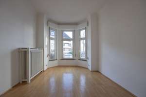 Seltene Gelegenheit: Einfamilienhaus mit Entwicklungspotenzial in Oberkassel – Lohengrinstraße 32, 40549 Oberkassel, Düsseldorf – Vorschaubild 3
