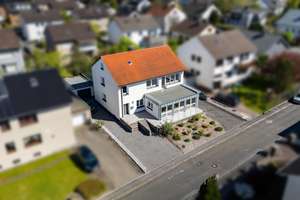 Modernisiertes Ein- bis Zweifamilienhaus in ruhiger Sackgassenlage auf einem Erbbaugrundstück