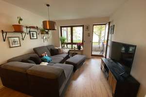 Stilvolle, neuwertige 2-Zimmer-Wohnung mit Balkon und Einbauküche in Augsburg – Die vollständige Adresse der Immobilie erhältst du vom Anbieter., 86199 Göggingen-Nordost, Augsburg – Vorschaubild 3