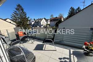 Lichtdurchflutete Dachgeschosswohnung mit sonniger Terrasse in Mainz-Bretzenheim