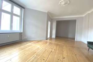 Schillerkiez: langfristig vermietetes 2 Zimmer-Apartment im Seitenflügel/Gartenhaus, Kündigungssperr – Die vollständige Adresse der Immobilie erhältst du vom Anbieter., 12049 Neukölln (Ortsteil), Berlin – Vorschaubild 2