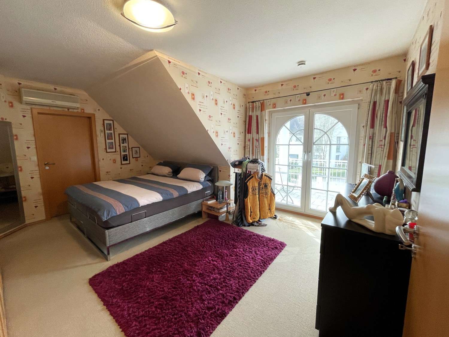 Immobilie in Haldenwang - Viel Platz für zwei Generationen in separaten Wohnungen - Bild 1