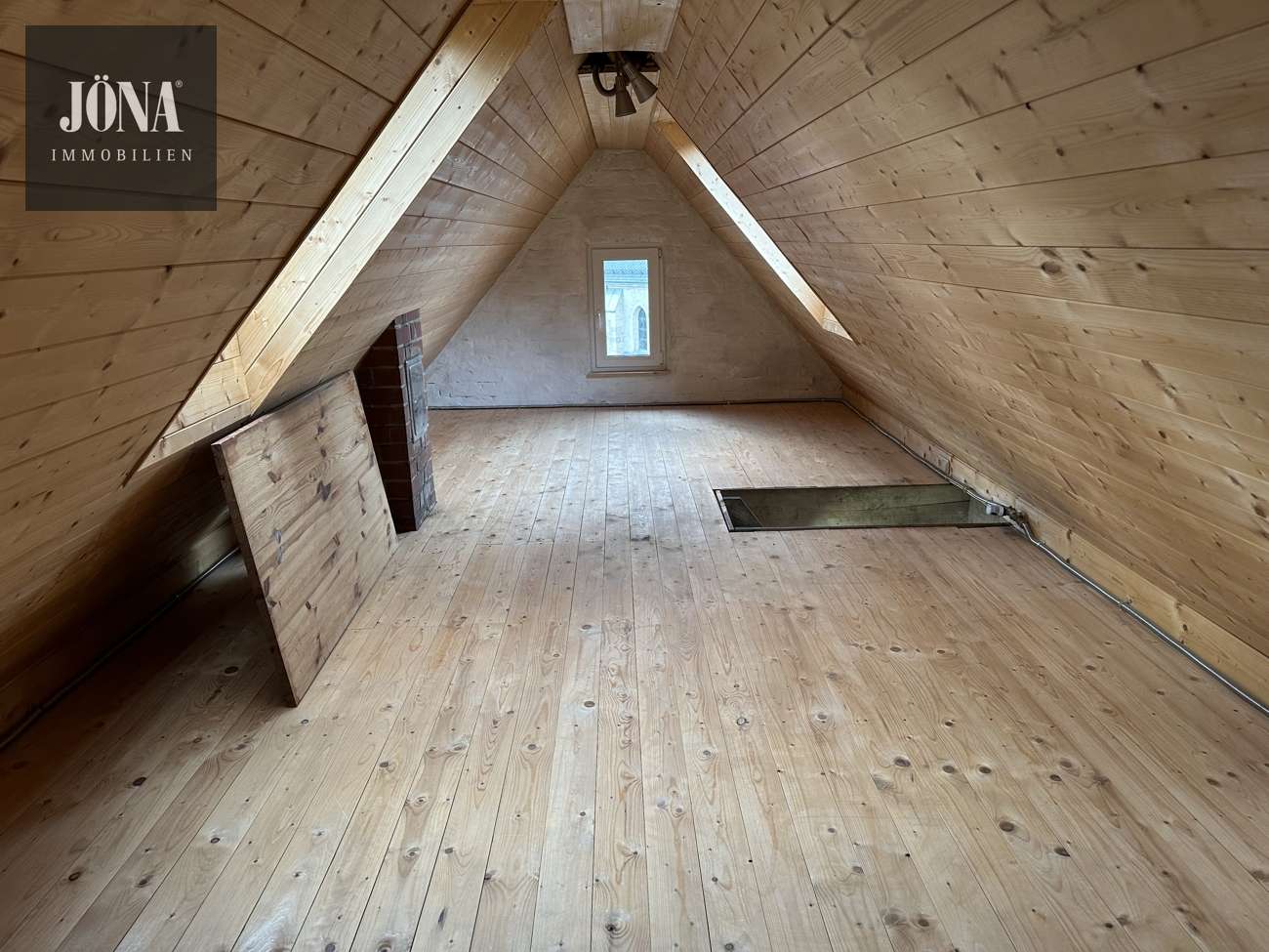 Immobilie in Kulmbach - Saniertes Einfamilienhaus mit Solaranlage in der Innenstadt mit ca. 7,8% Rendite - Bild 4