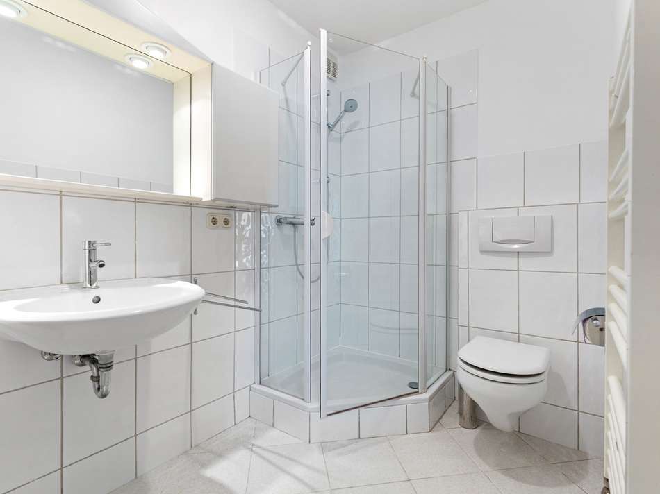 Einliegerwohnung - Bad