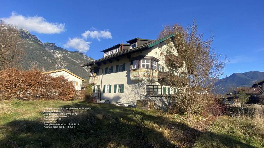 Garmisch: Großes Grundstück mit Altbestand - älteres Landhaus - in sonniger Wohnlage