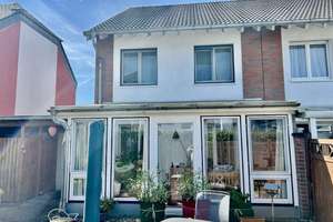Ein Zuhause, das Geschichten schreibt – Ihre Doppelhaushälfte in Wesseling – Die vollständige Adresse der Immobilie erhältst du vom Anbieter., 50389 Wesseling – Vorschaubild 4