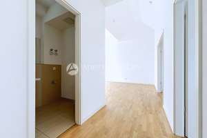 Dachgeschosswohnung mit Südbalkon: Stilvolle 2,5-Zimmer-Wohnung in Top-Zustand – Trützschlerstr. 12, 12487 Johannisthal, Berlin – Vorschaubild 21