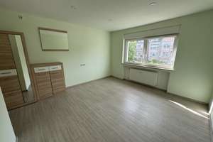 Sonnendurchflutete 3,5-Zimmer-Wohnung mit Balkon und frisch renoviertem Bad in Bochum – Die vollständige Adresse der Immobilie erhältst du vom Anbieter., 44879 Dahlhausen, Bochum – Vorschaubild 8