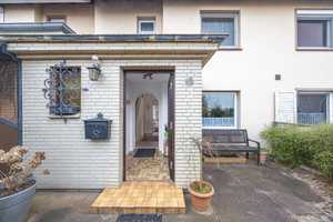Vollunterkellertes Reihenmittelhaus mit schöner Dachterrasse, Terrasse, Sauna und Carport – Hamburg – Vorschaubild 11