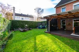 Raum für Familie und Anspruch – Modernes Reihenendhaus mit Garten und vier Zimmern. – Die vollständige Adresse der Immobilie erhältst du vom Anbieter., 42655 Solingen-Mitte, Solingen – Vorschaubild 10