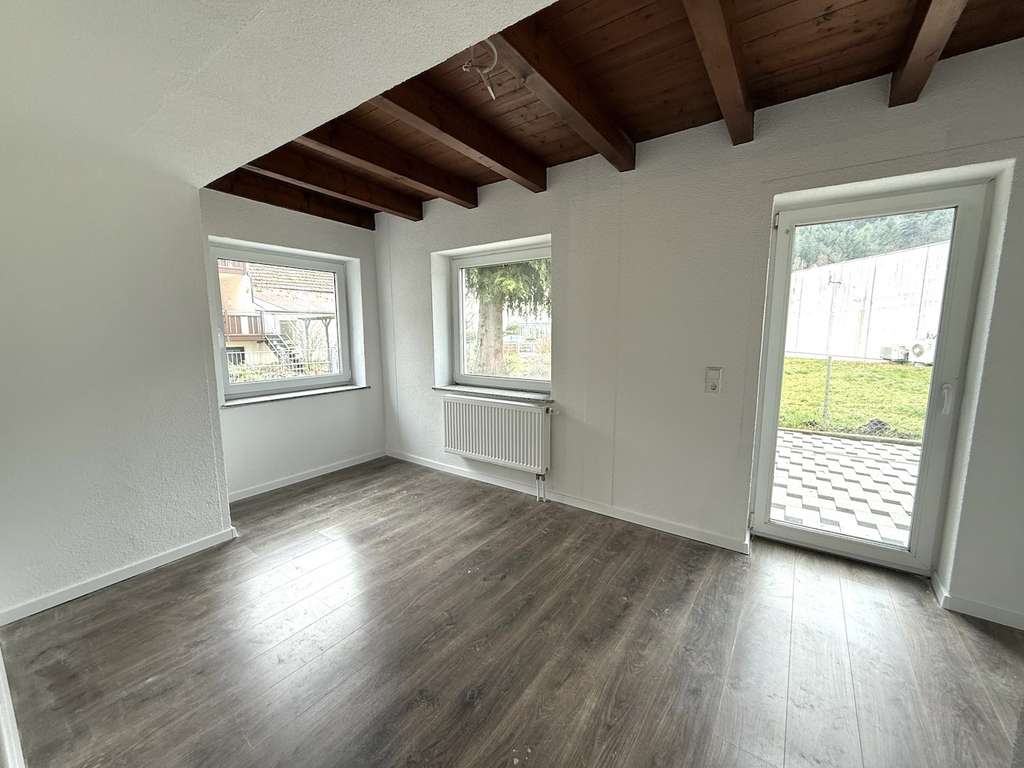 Immobilie in Seelbach - Rendite? Platz für die Familie? 3 Wohnungen in bester Lage von Seelbach - Bild 3