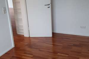 Ulm-Böfingen, 3 Zi-Kü-Bad-Wo., 81,2 qm, Parkett, Balkon, Münsterblick, 1 Parkplatz TG – Buchenlandweg 126, 89075 Böfingen, Ulm – Vorschaubild 12