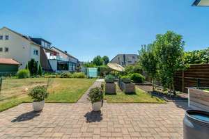 Zweifamilienhaus mit ausgebautem Dachgeschoss in ruhiger Wohnlage – Die vollständige Adresse der Immobilie erhältst du vom Anbieter., 33104 Schloß Neuhaus, Paderborn – Vorschaubild 3