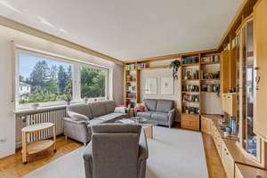 Zweifamilienhaus in attraktiver Wohngegend in Weiden – Die vollständige Adresse der Immobilie erhältst du vom Anbieter., 92637 Weiden-Ost I, Weiden in der Oberpfalz – Vorschaubild 2