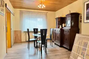 EIN GANZES HAUS -  mit Einbauküche, Whirlpool, Gallerie etc. – Mayen-Koblenz (Kreis) – Vorschaubild 4