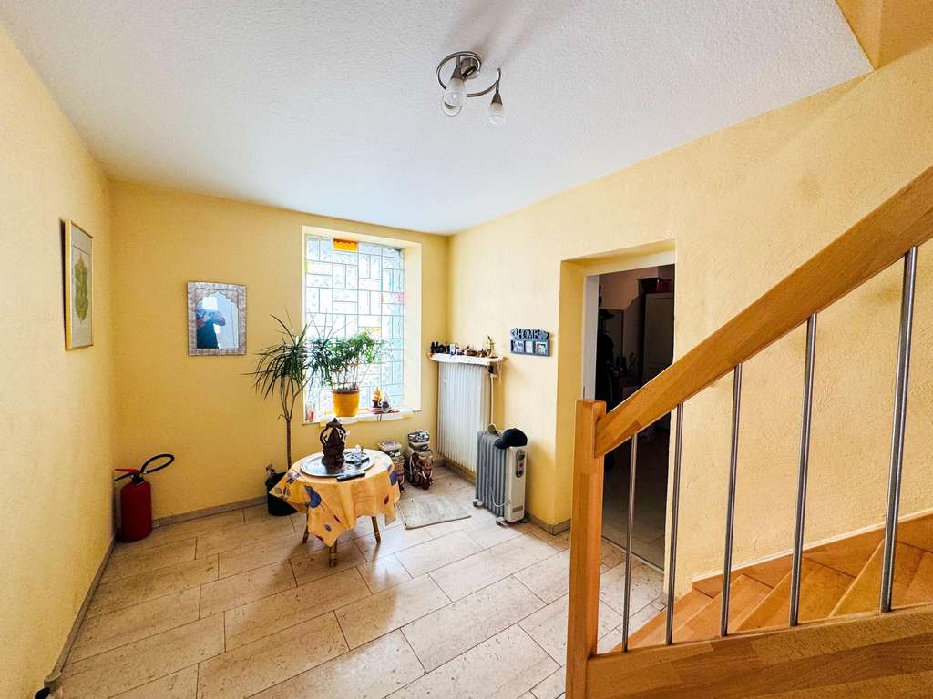 Immobilie in Mendig - Geräumiges Einfamilienhaus in Niedermendig - Bild 2