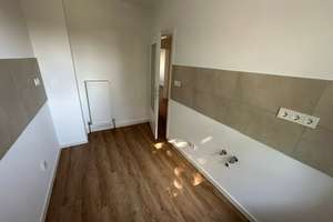 Helle & renovierte 3 Zimmerwohnung mit Balkon in Mainz - Mombach! – Am Stollhenn 6, 55120 Mombach, Mainz – Vorschaubild 10