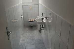 Raderberg-Wohnung: Gut gepflegtes 2-Zimmer-Zuhause – Annastraße 65, 50968 Raderberg, Köln – Vorschaubild 2
